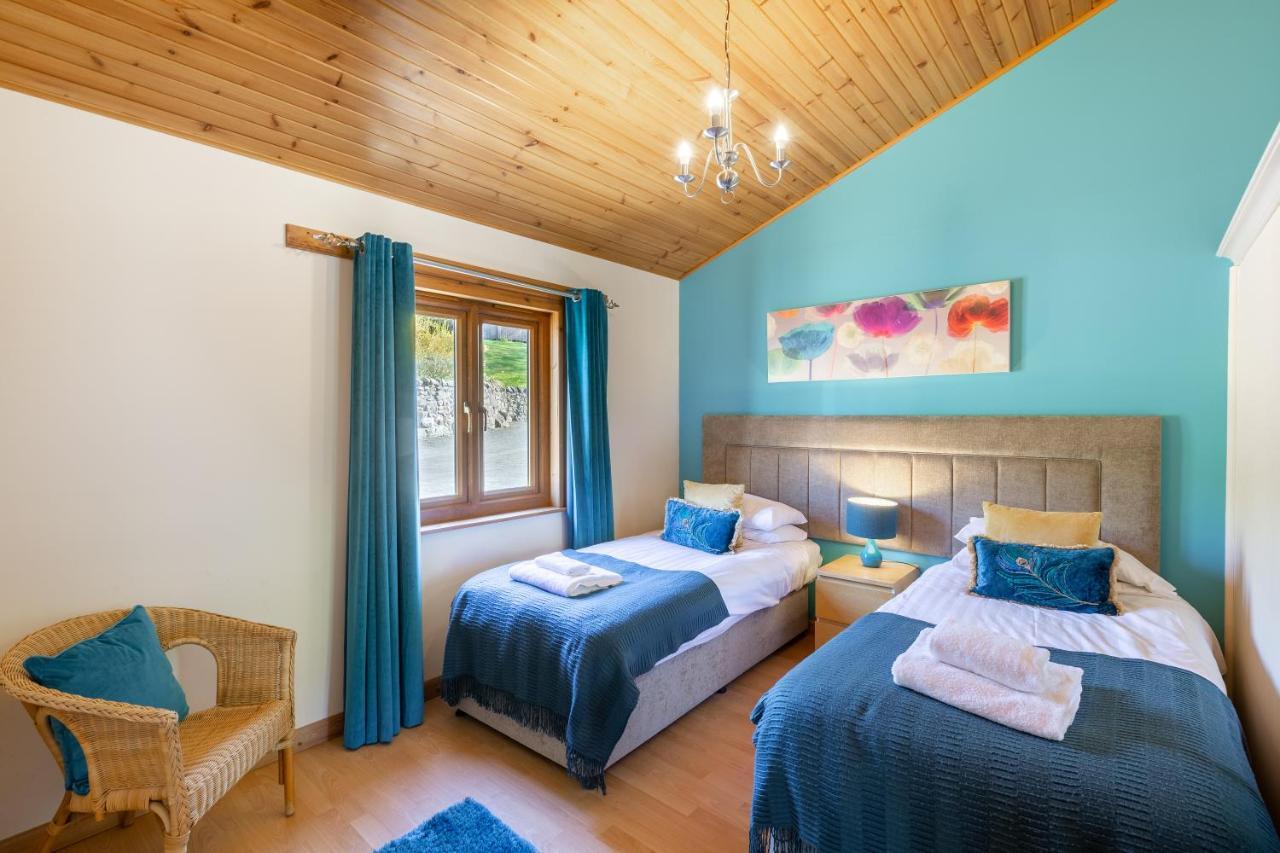Douglas Fir Lodge With Hot Tub Cupar Ngoại thất bức ảnh