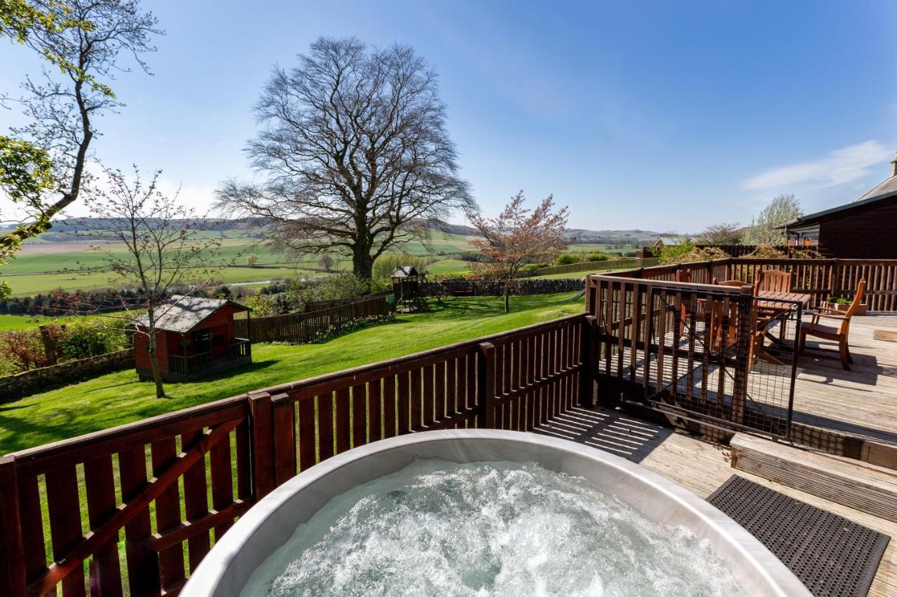 Douglas Fir Lodge With Hot Tub Cupar Ngoại thất bức ảnh