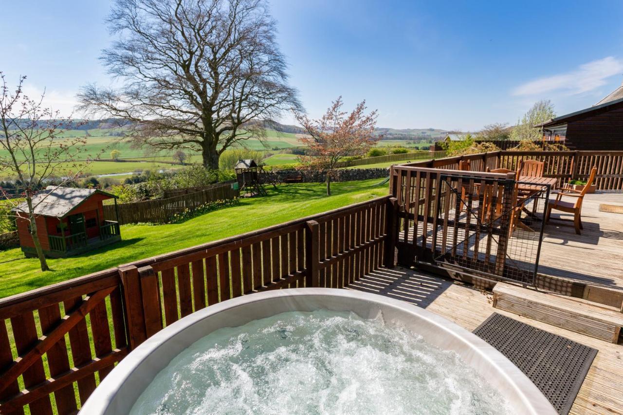Douglas Fir Lodge With Hot Tub Cupar Ngoại thất bức ảnh